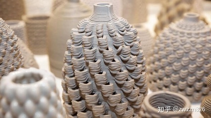 國(guó)外都用陶瓷3D打印做藝術(shù)品了,中國(guó)人在做什么